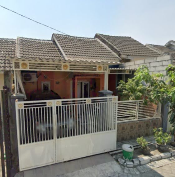 Jual Rumah Lelang Murah Lokasi Strategis Dekat Tol di Graha Tanjungan Asri Gresik - Image 1