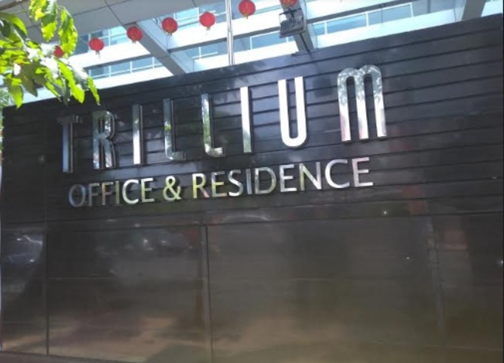 Dijual Apartemen Mewah dan Luas Lokasi Strategis di Trillium Surabaya Pusat - Image 1