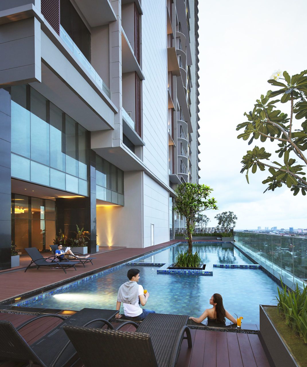 Dijual Apartemen Nyaman dan Eksklusif di Ciputra World Tower Vue Surabaya Barat - Thumbnail 3