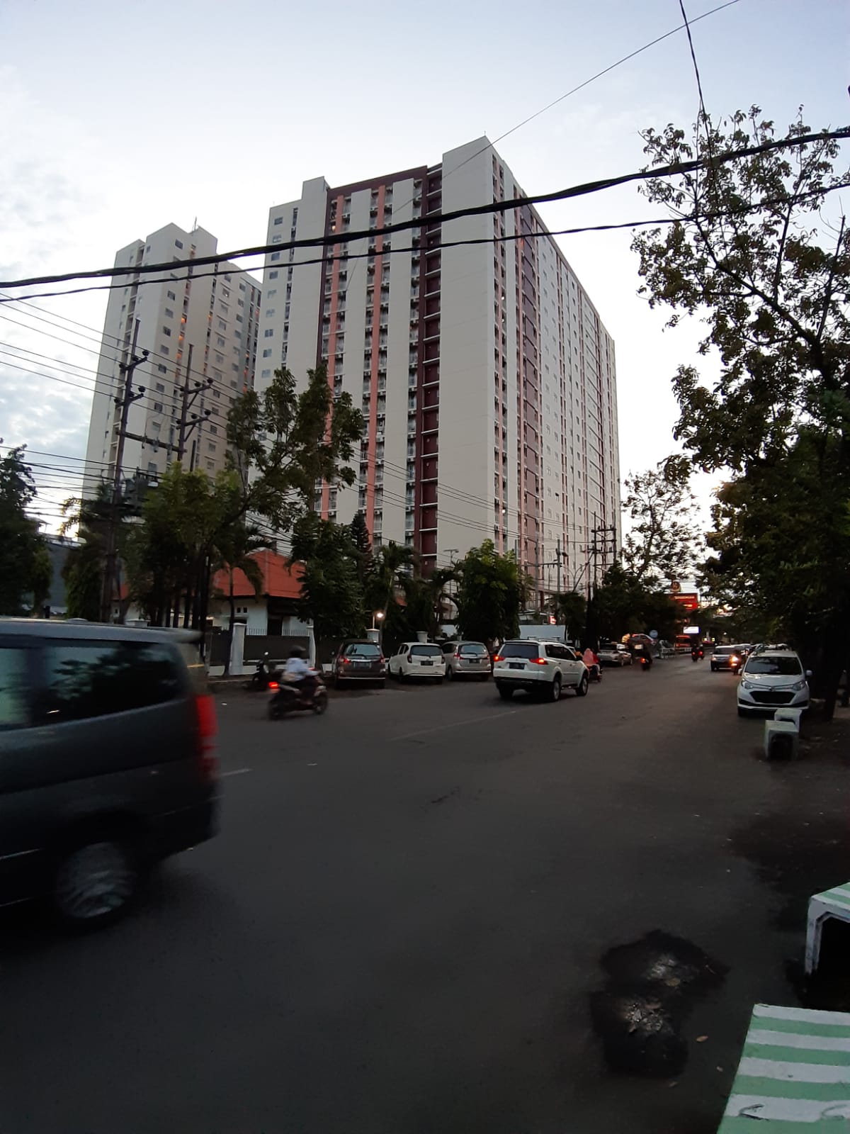 Jual Apartemen Studio Gunawangsa Manyar Lokasi Strategis Surabaya Timur - Thumbnail 3