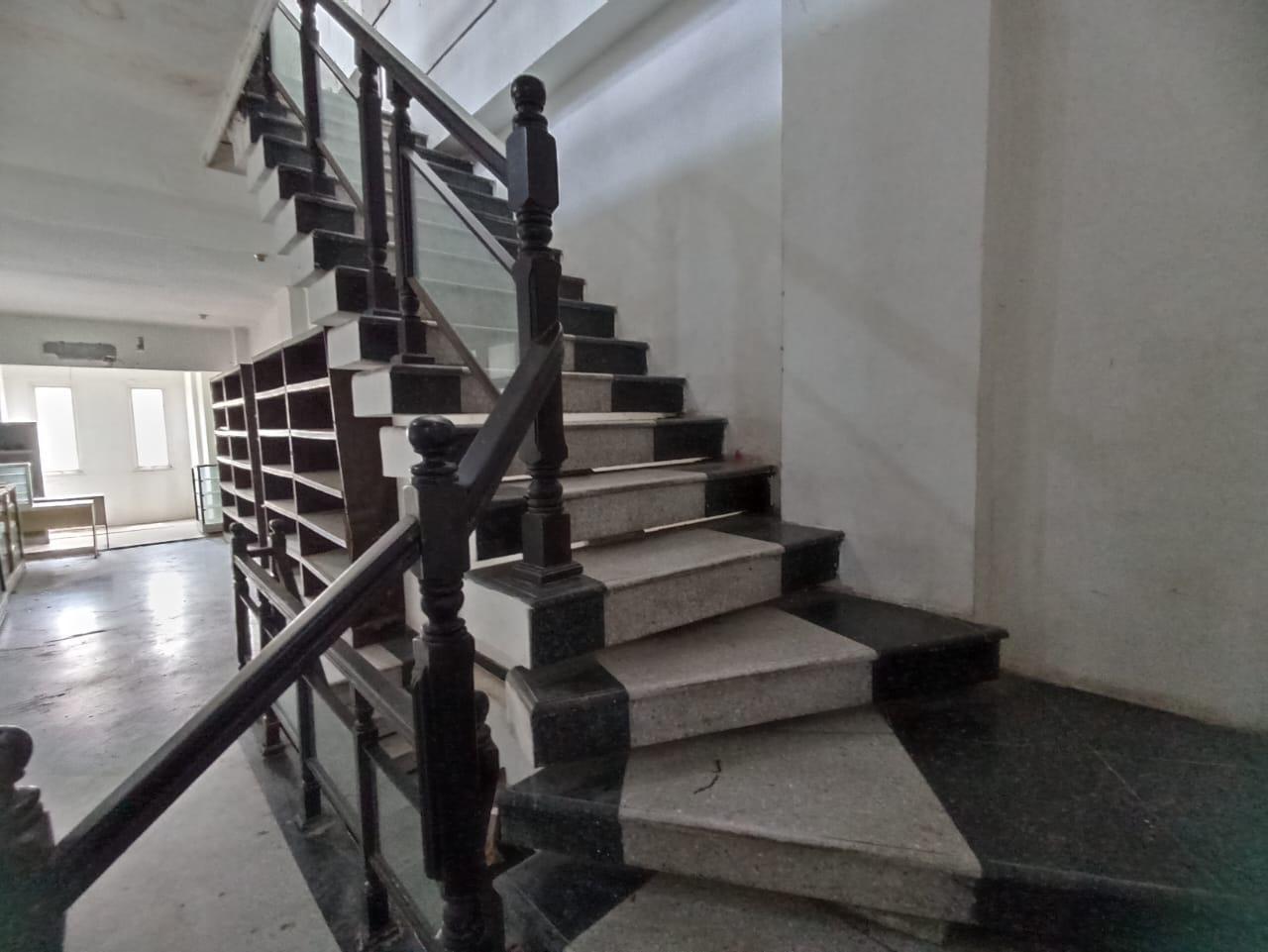 Jual Ruko 3 Lantai Murah Lokasi Komersial Strategis Darmo Permai Utara Surabaya Barat - Thumbnail 4