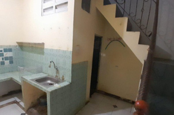 Dijual Lelang Rumah Murah Dekat Citraland Driyorejo Gresik - Thumbnail 4