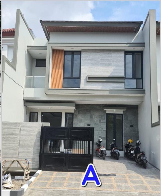Jual Rumah Mewah Baru Gress 2 Lantai Nginden Intan Surabaya Timur Lokasi Strategis - Image 1