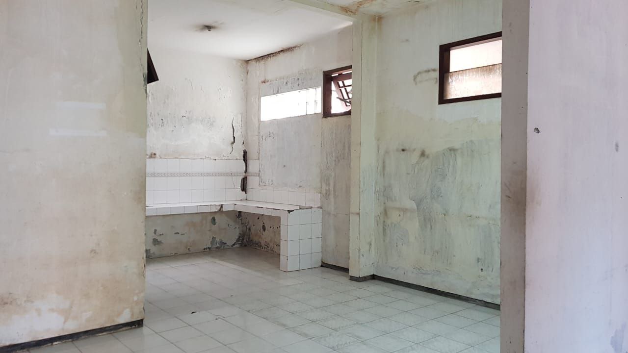 Dijual Rumah Siap Huni di Cipunegara Surabaya Pusat - Thumbnail 3