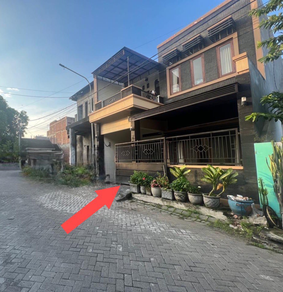 Dijual Lelang Rumah Lokasi Strategis di Citra Darmo Klakah Rejo Surabaya Barat - Image 1