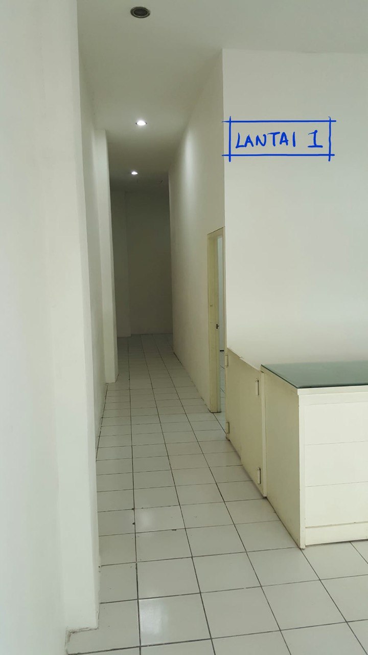 Disewakan Ruko Siap Pakai Lokasi Strategis di Puri Mas Rungkut Surabaya Timur - Thumbnail 4