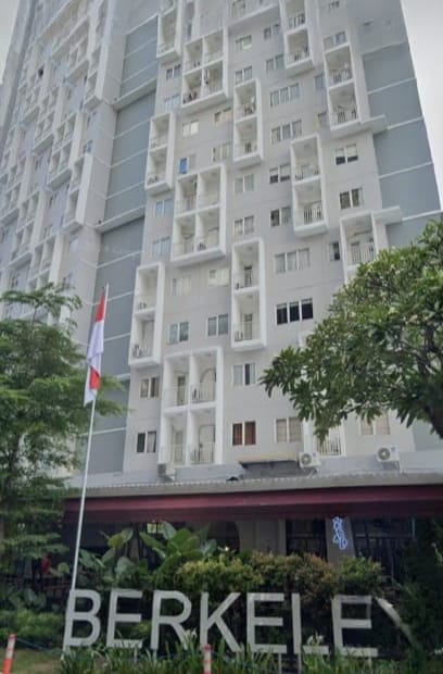 Dijual/Disewakan Apartment Strategis Lokasi Surabaya Barat (Berkeley) - Image 1