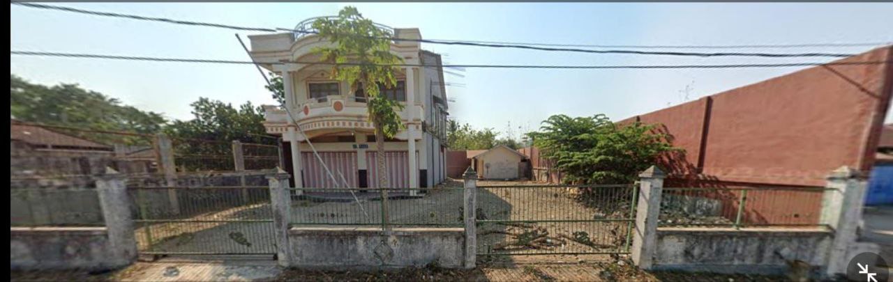 Dijual Rumah dan Toko Lokasi Strategis di Jalan Moh. Yamin Atambua NTT - Image 1