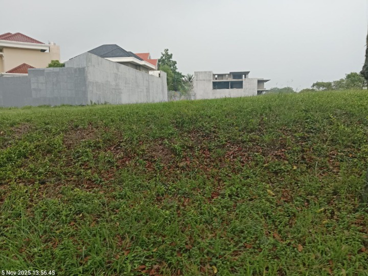 Dijual Tanah Kavling Strategis di Area Selat Golf Surabaya Barat - Image 1