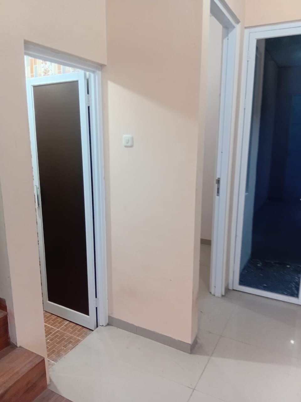 Dijual Rumah Modern Dan Siap Huni di Jalan Libra Surabaya Timur - Thumbnail 4