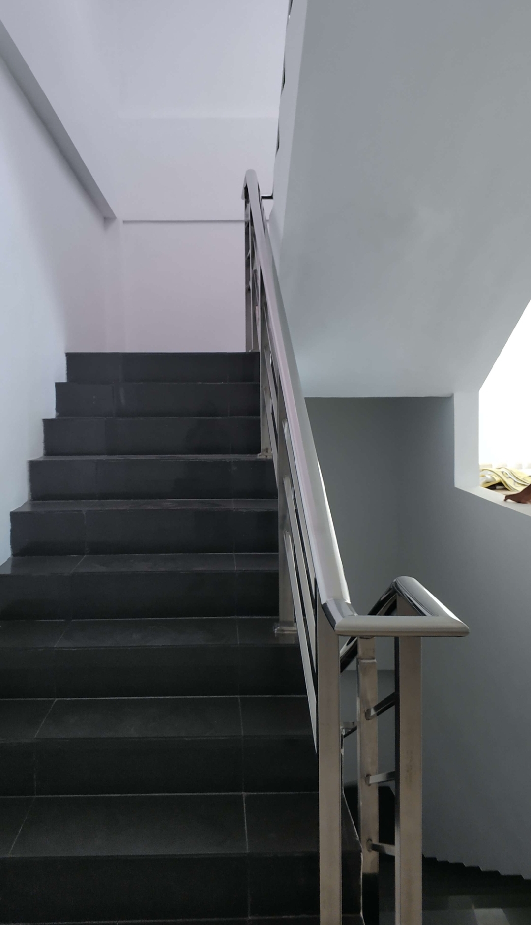 Disewa Ruko 2 Unit Jejer 3 Lantai Satelit Town Square Surabaya Barat - Thumbnail 3