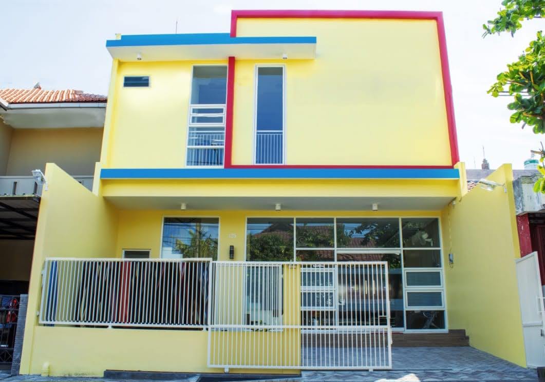 Dijual Rumah 2 Lantai Raya Babatan Pratama Surabaya Barat - Image 1