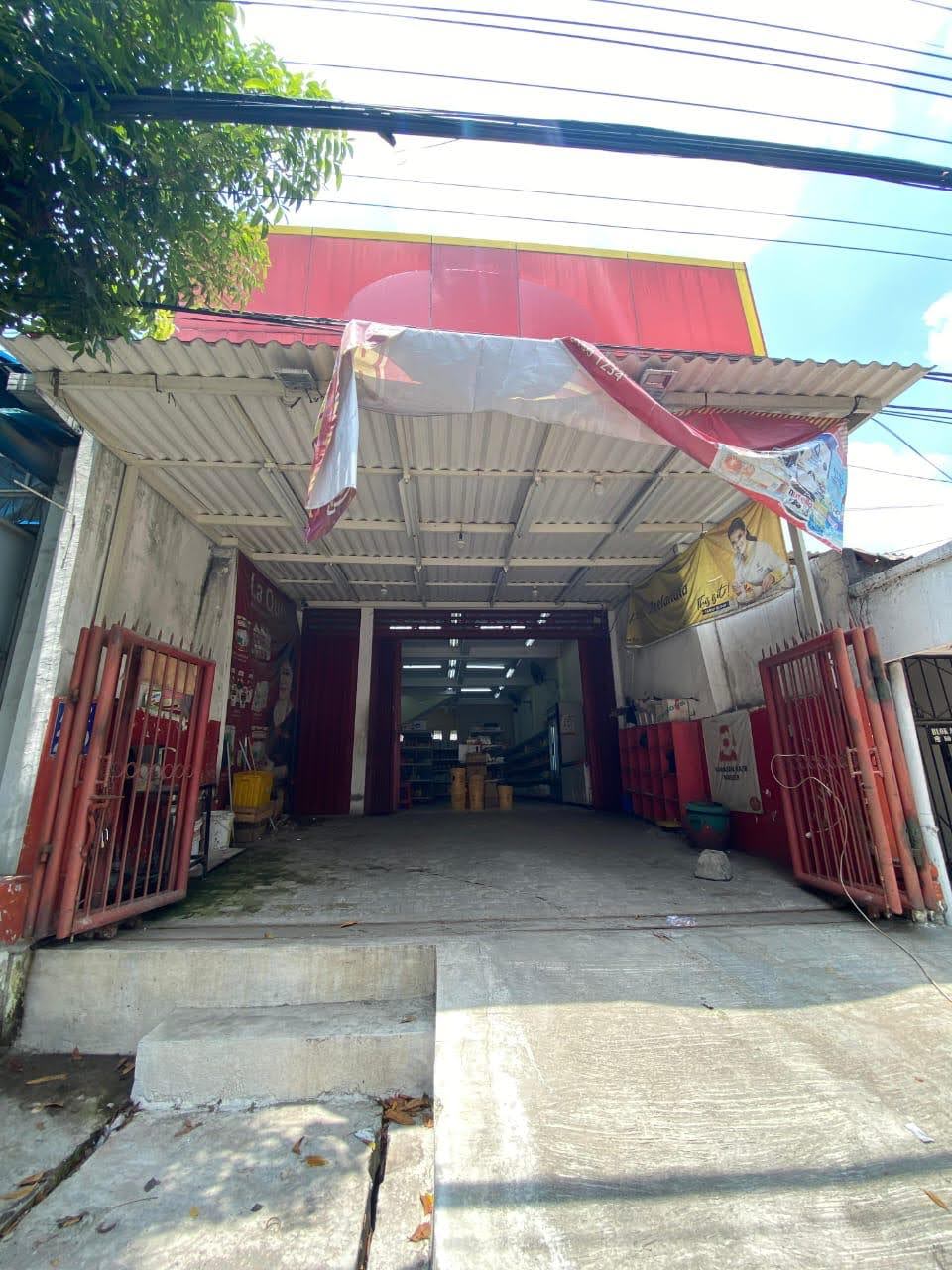 Dijual Cepat Ruko 2 Lantai Plus Basement di Raya Manukan Tama Surabaya Barat - Image 1