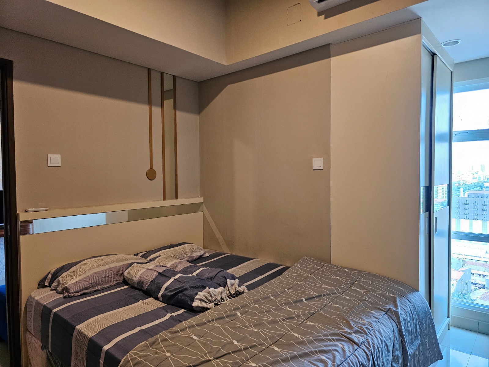 Jual/Sewa Apartemen Bess Mansion 2 BR Full Furnished Lokasi Strategis Surabaya Selatan - Thumbnail 2