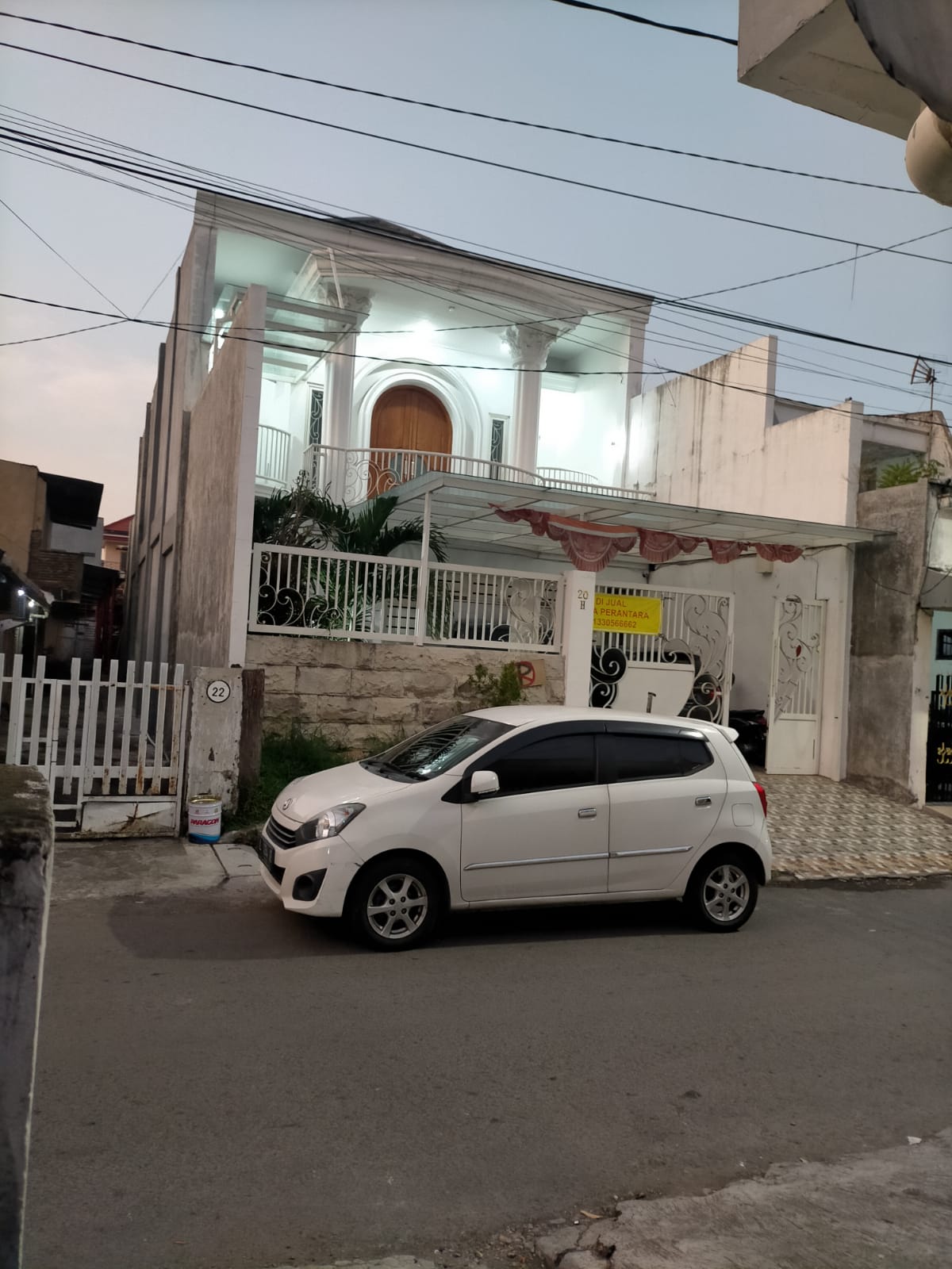 Dijual Rumah Mewah 2 Lantai Full Furnish Surabaya Selatan - Image 1
