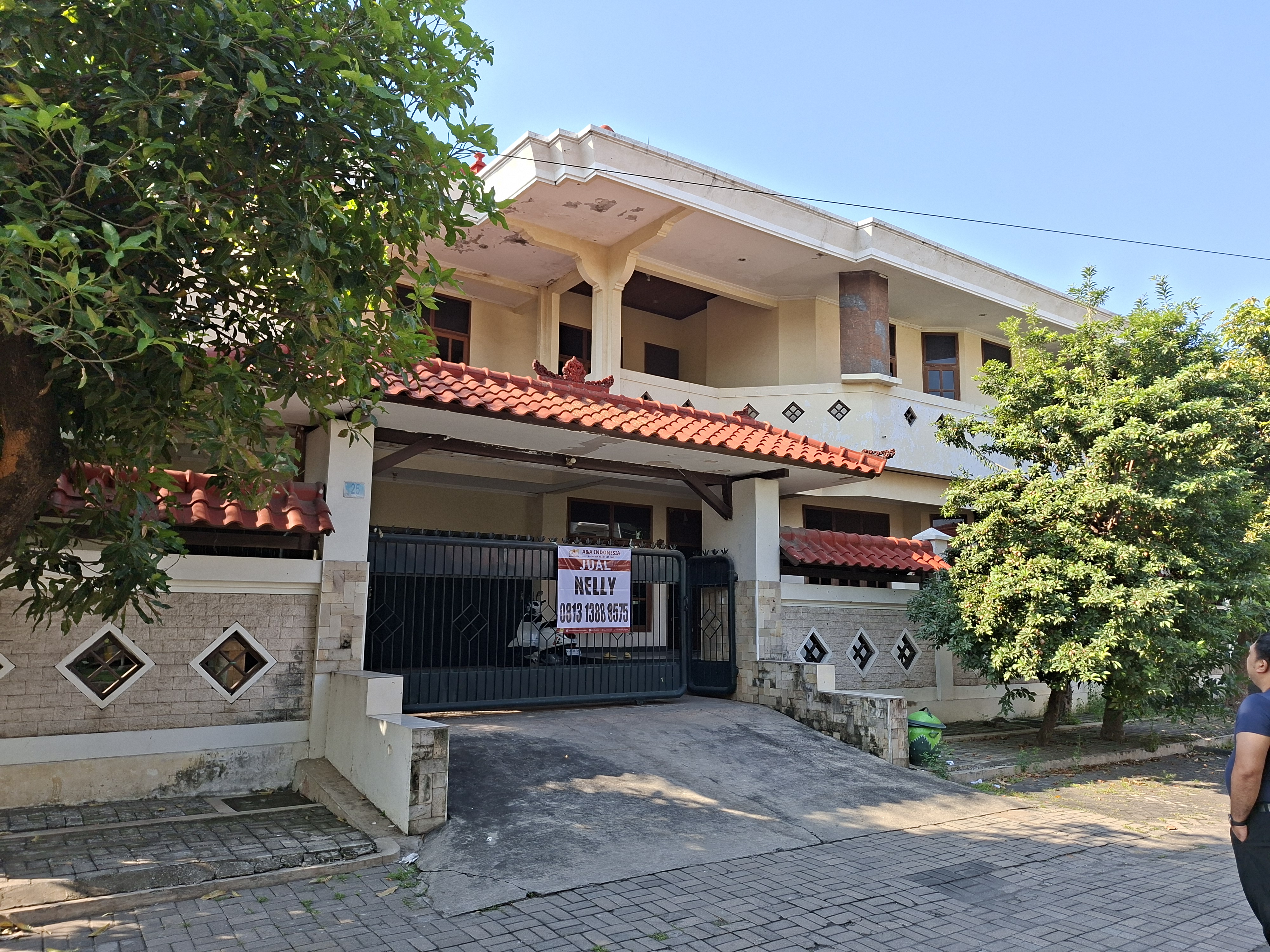 Dijual Rumah Mewah Siap Huni di Kebonsari Surabaya Selatan - Thumbnail 4