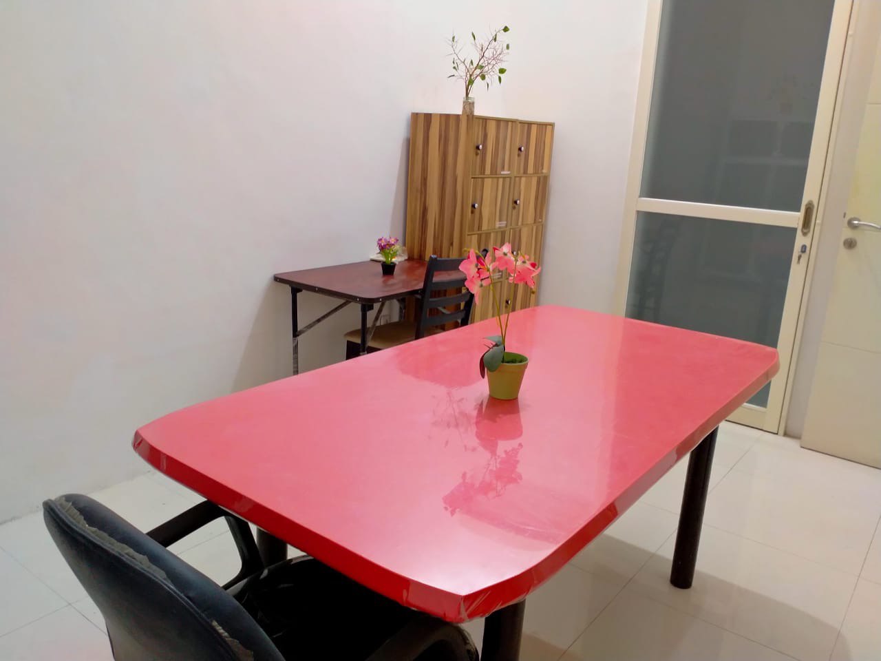 Dijual/Disewakan Rumah Kantor Kawasan Strategis di Jalan Perum Nirwana Eksekutif Surabaya Timur - Thumbnail 2