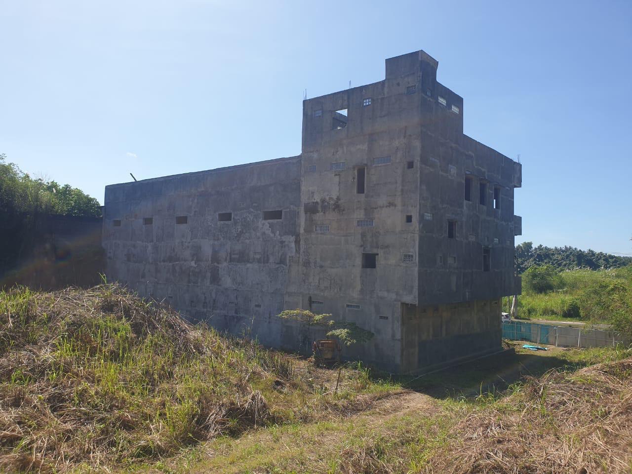 Dijual Tanah Dan Bangunan Komersial Strategis di Jalan Ring Road Tikala Manado Sulawesi Utara - Image 1