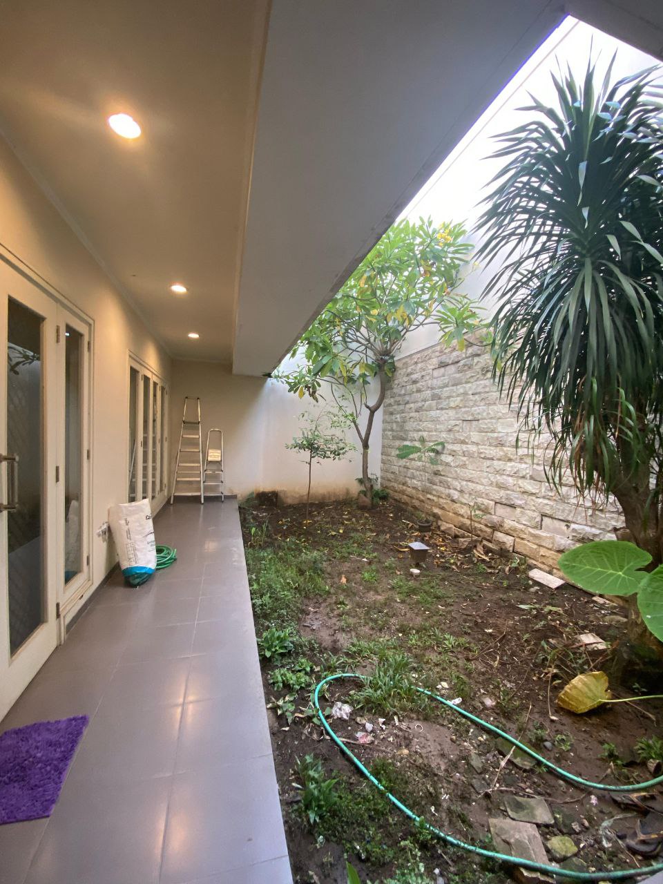 Dijual Rumah Siap Huni di Puri Galaxy Cluster Acacia Garden Surabaya Timur - Thumbnail 2