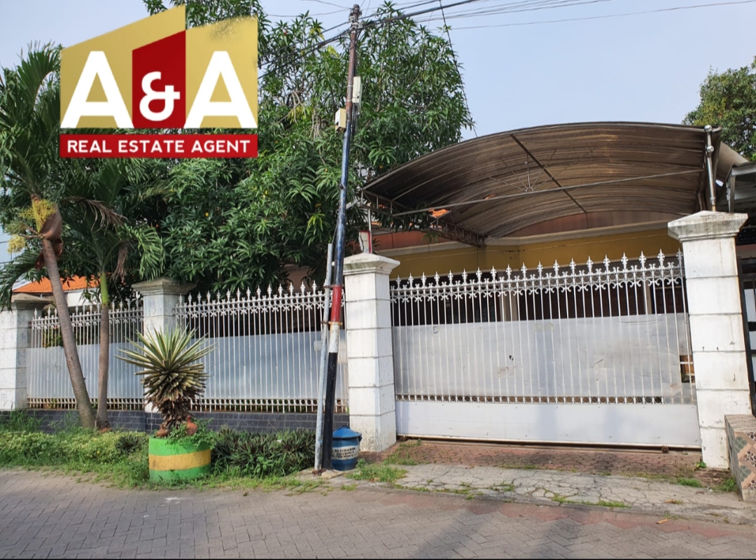 Dijual Rumah Lokasi Strategis di Sawahan, Surabaya Selatan - Image 1