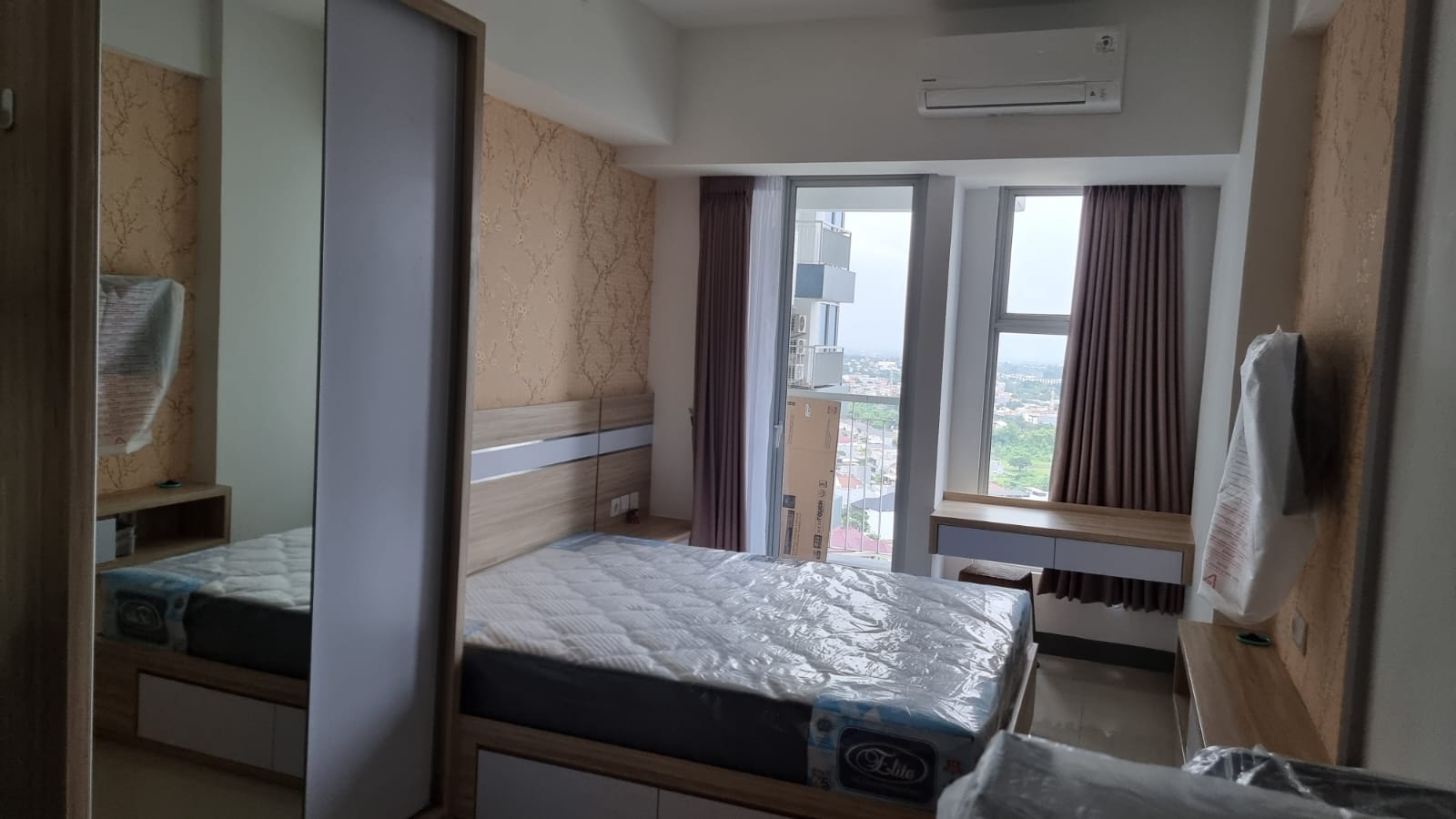 Disewakan Unit Apartemen Benson Tipe Studio Connecting Supermall Lokasi Strategis Surabaya Barat - Thumbnail 2