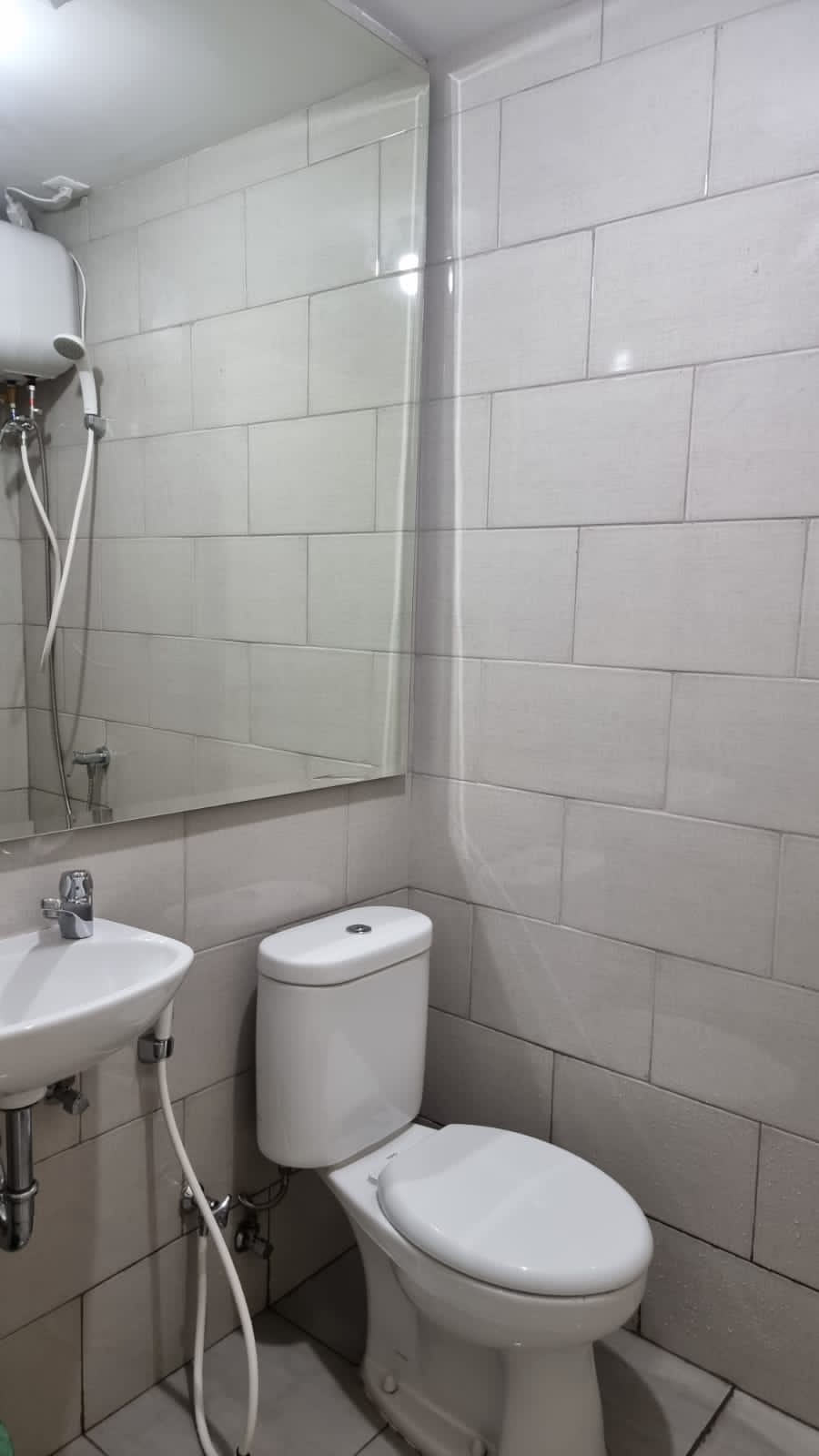 Disewakan Unit Apartemen Benson Tipe Studio Connecting Supermall Lokasi Strategis Surabaya Barat - Thumbnail 3