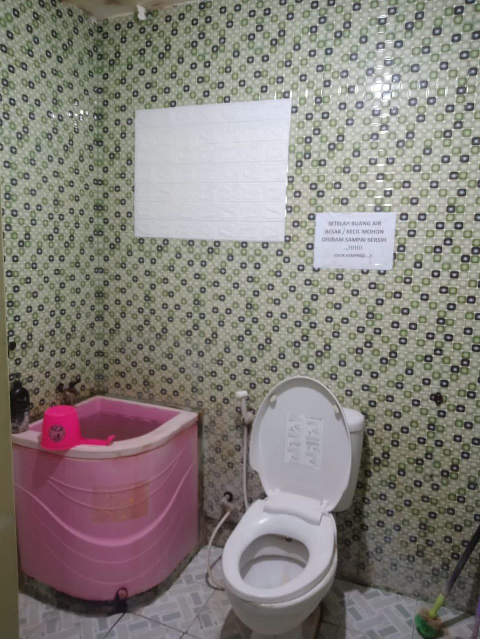 Dijual Rumah Hunian Nyaman di Perumahan Griya Candramas Sedati Sidoarjo - Thumbnail 3