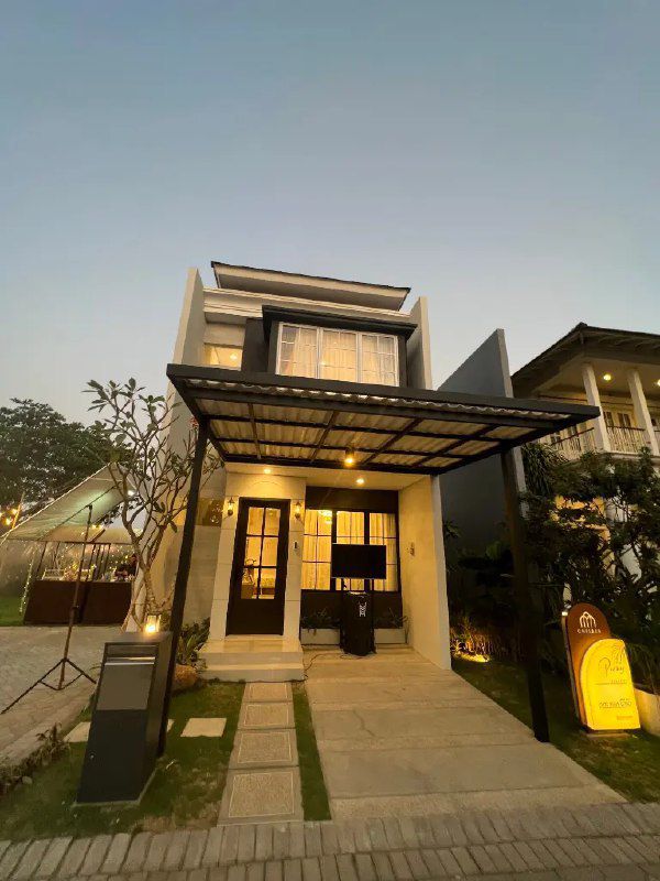 Dijual Rumah Baru Mewah Elegan di Cluster Chelsie Wisata Bukit Mas Surabaya Barat - Image 1