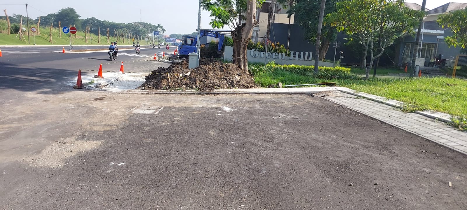 Disewakan Tanah Komersial di Green Hill Citraland Utara Surabaya Barat - Thumbnail 2