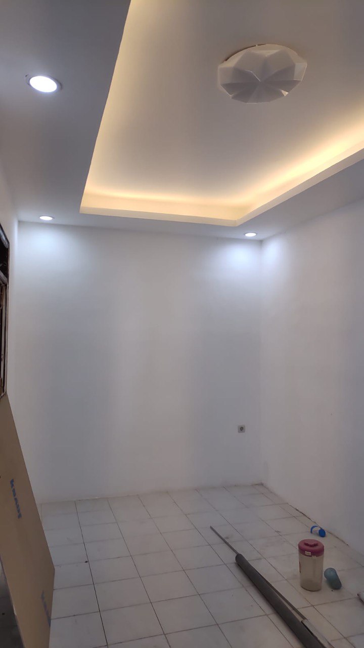 Dijual Rumah Strategis Dan Siap Huni di Jalan Karang Empat Surabaya Timur - Thumbnail 4