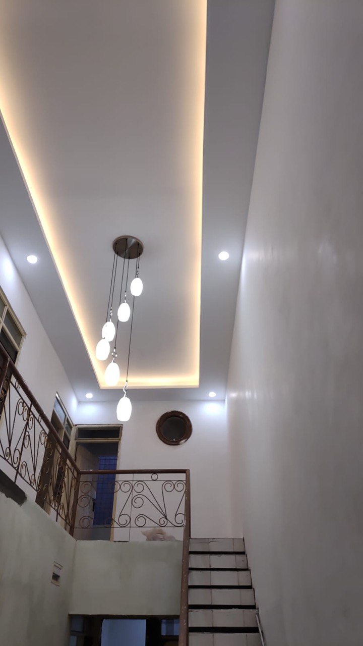 Dijual Rumah Strategis Dan Siap Huni di Jalan Karang Empat Surabaya Timur - Image 1