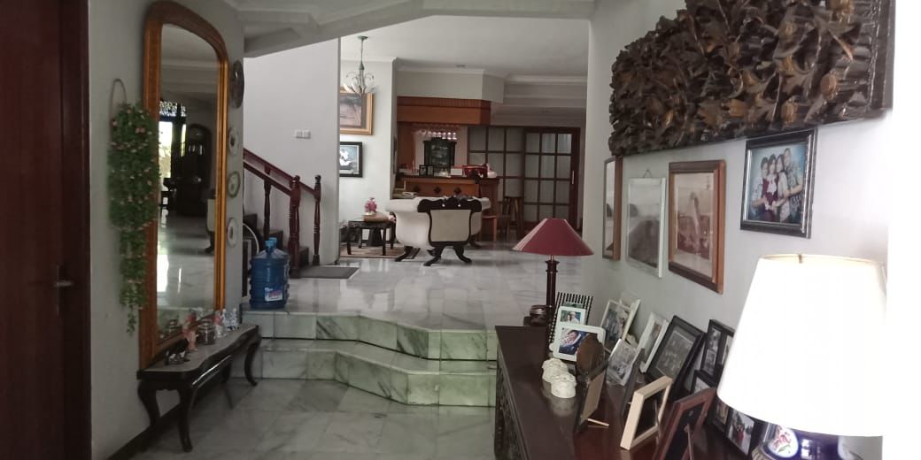 Dijual Rumah Mewah 2 Lantai di Margorejo Indah, Surabaya Selatan - Thumbnail 3
