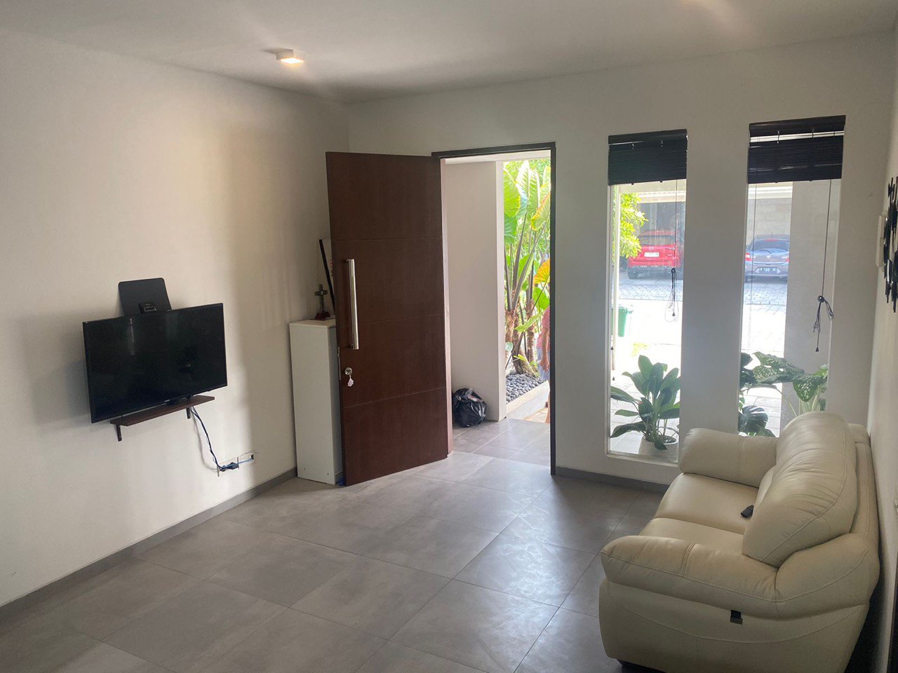 Disewakan Rumah Siap Huni di Kawasan Graha Natura Acasia Surabaya Barat - Thumbnail 4