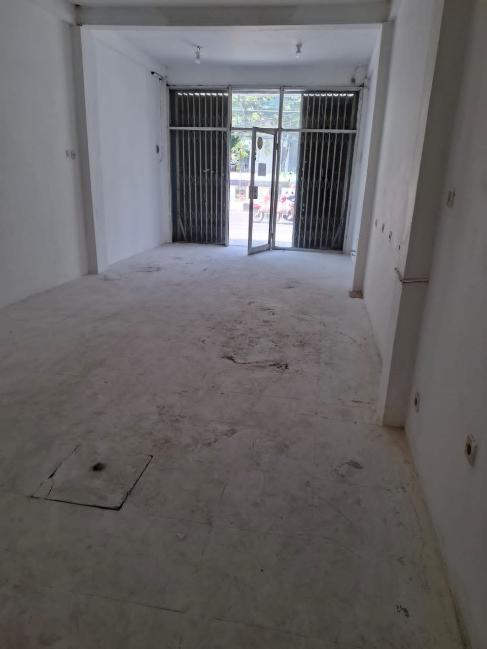 Dijual Ruko Strategis di Jalan Raya Kali Rungkut Surabaya Timur - Thumbnail 4