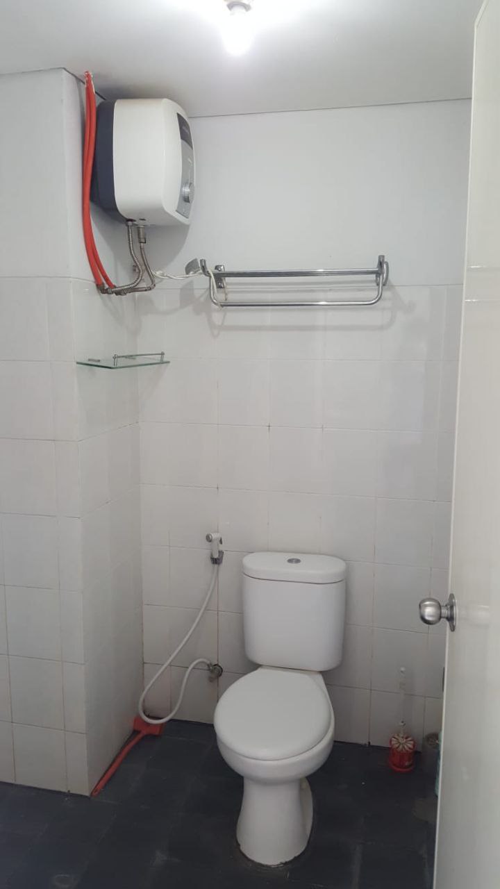 Disewakan Apartemen Purimas. Tipe Studio yg besar. 1 BR Surabaya Timur - Thumbnail 2