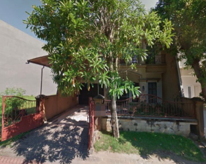 Dijual Lelang Rumah Strategis di Villa Sentra Raya Citraland Surabaya Barat - Image 1