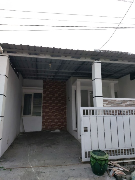Dijual Rumah di Kawasan Strategis Perumahan Alana Hills Regency Driyorejo Gresik - Image 1