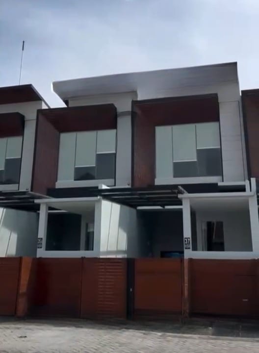 Dijual Rumah Baru Modern Siap Huni di Sememi Surabaya Barat - Image 1