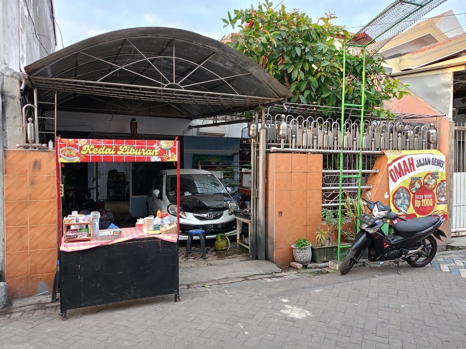 Dijual Rumah Murah 2 Lantai di Platuk Donomulyo, Surabaya Utara - Image 1