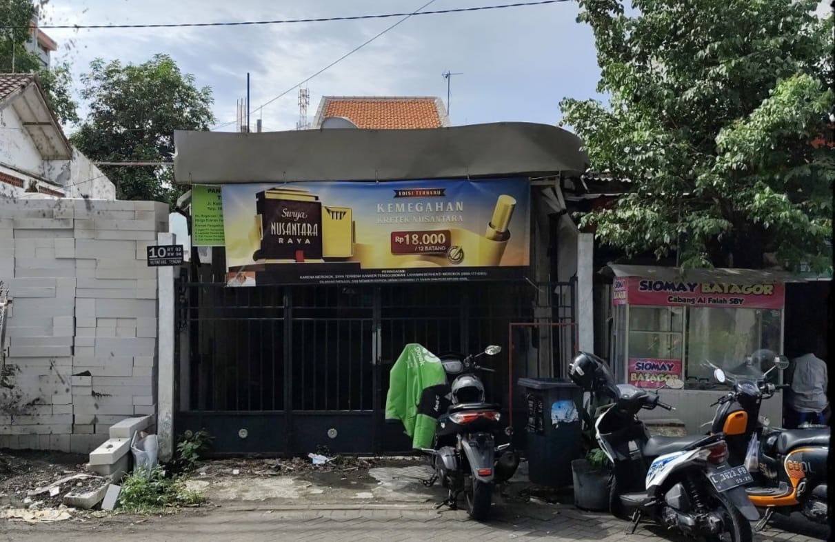 Dijual Rumah Hitung Tanah Lokasi Strategis di Ketintang Surabaya Selatan - Image 1
