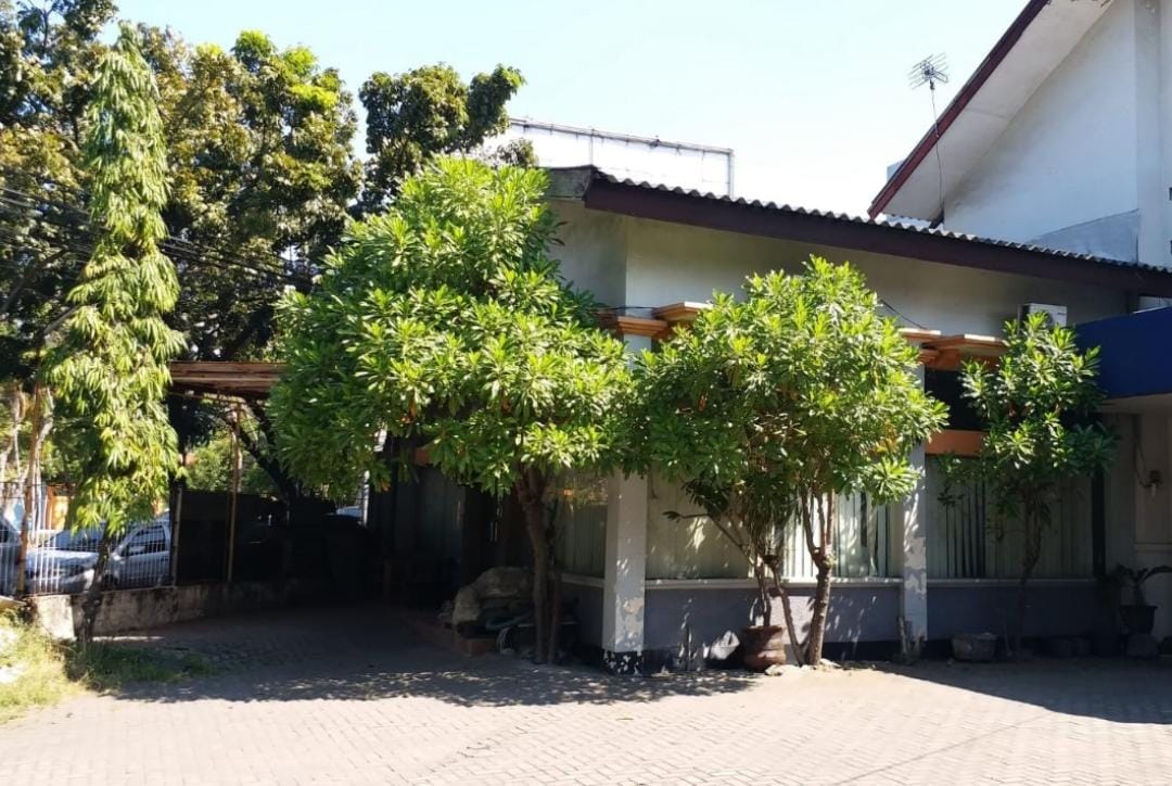 Dijual Rumah Usaha Strategis di Raya Prapen Surabaya Selatan - Image 1