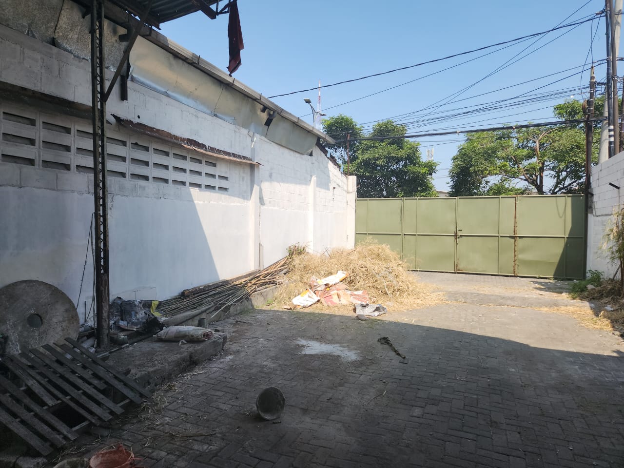 Disewakan Gudang Luas Strategis di Wilayah Manukan Wetan Surabaya Barat - Thumbnail 2