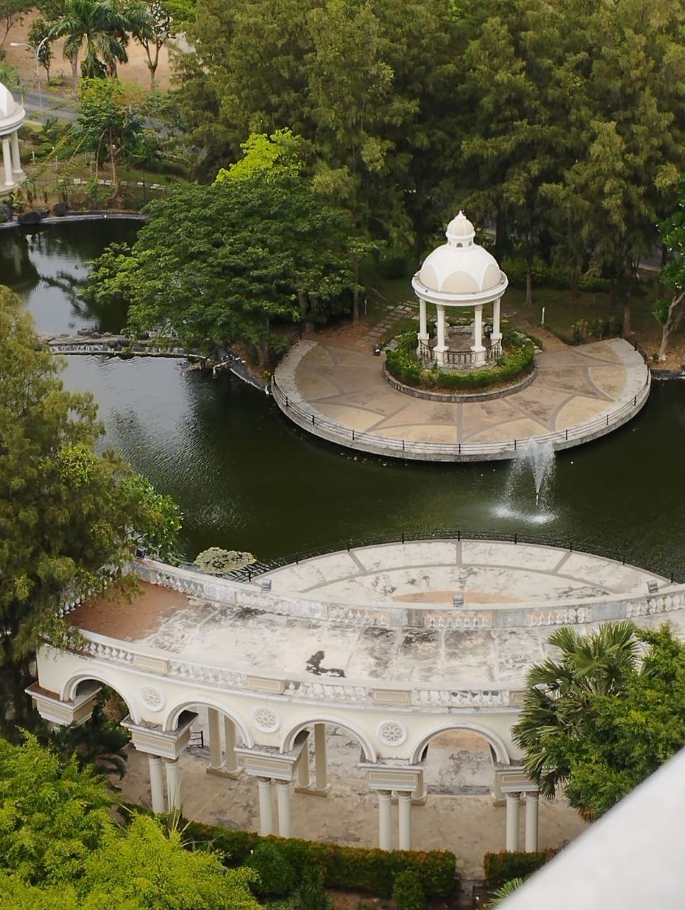 Dijual Rugi Unit Apartemen Educity Baru Dan Siap Huni di Merr Surabaya Timur - Image 1