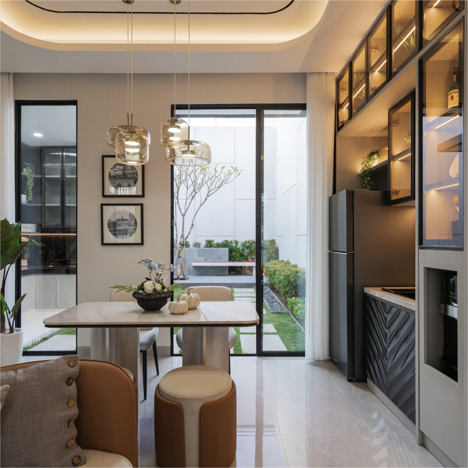 Dijual Rumah Baru di Lokasi Premium Citraland The Greenlake Surabaya Barat - Thumbnail 4