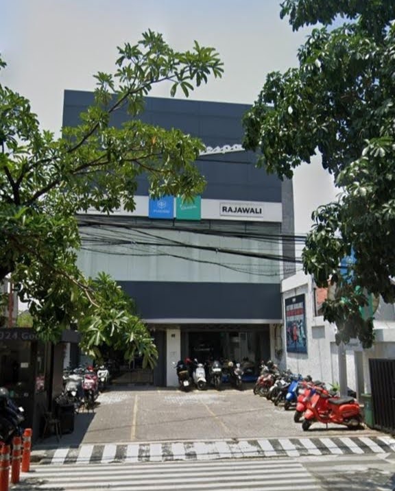 Dijual/Disewakan Gedung Usaha Strategis di Rajawali Surabaya Utara - Image 1