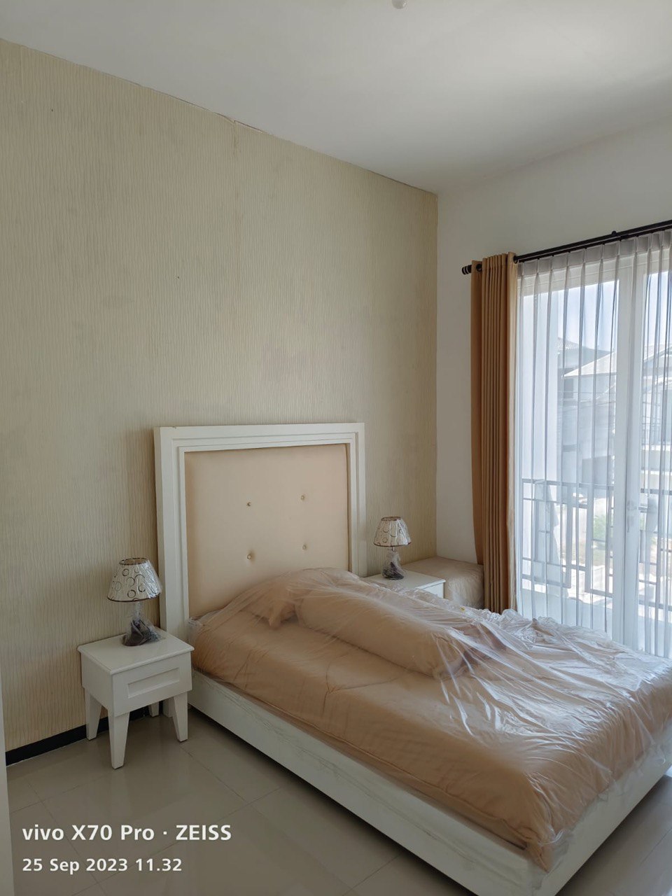 Dijual Rumah Siap Huni Strategis di Diamond Park Residence Juanda Surabaya Timur - Thumbnail 3