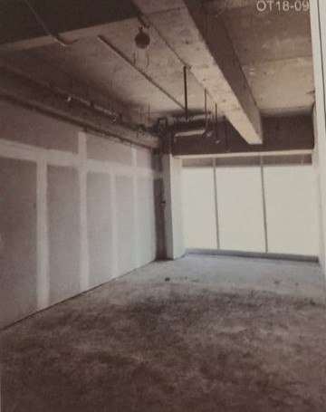 Dijual/Disewakan Office Unit Eksklusif di Tunjungan Plaza 6 Surabaya Pusat - Image 1