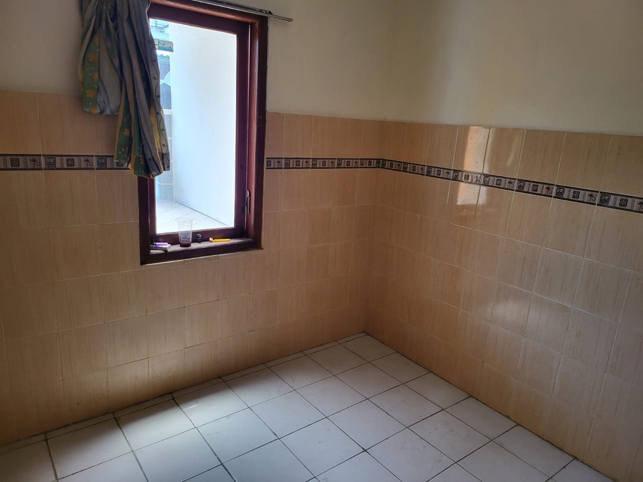 Dijual Rumah Strategis di Kawasan Griya Benowo Indah Surabaya Barat - Thumbnail 3