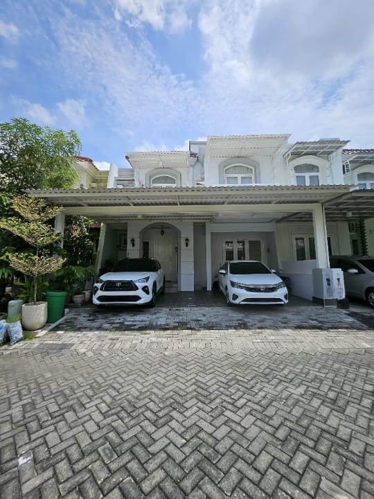 Dijual Rumah 2 Lantai Siap Huni di Wisata Bukit Mas Surabaya Barat - Image 1