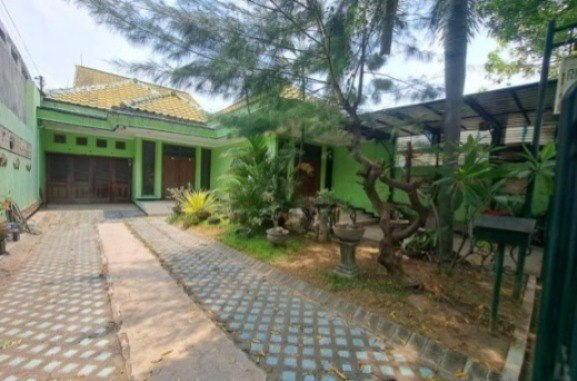Dijual Lelang Rumah Luas dan Asri di Jalan Jayanegara, Puri Mojokerto - Thumbnail 2